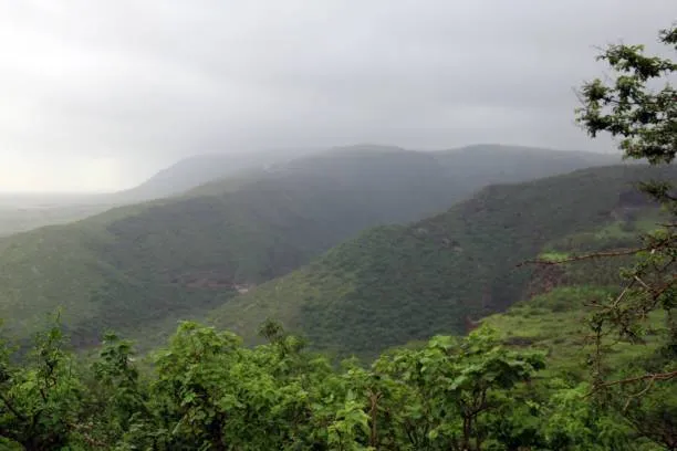 Explore South of Oman