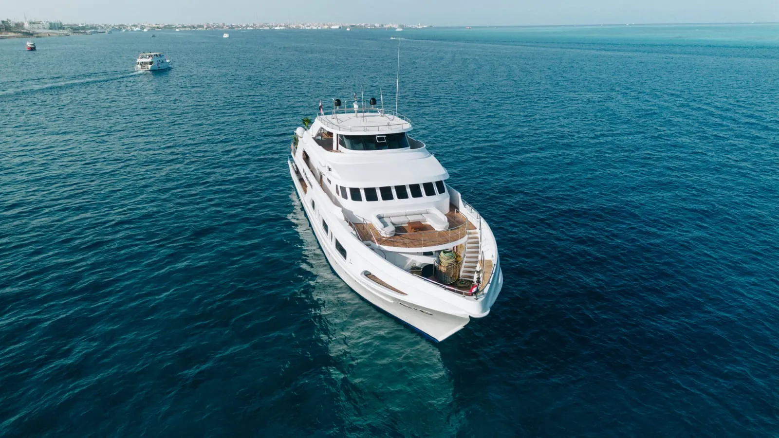 Coral Surfing Adventure in Egypt - 1 Week Liveaboard